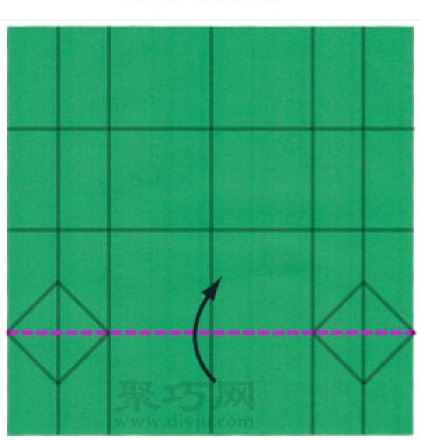 Illustration of steps to make origami heart-shaped boat