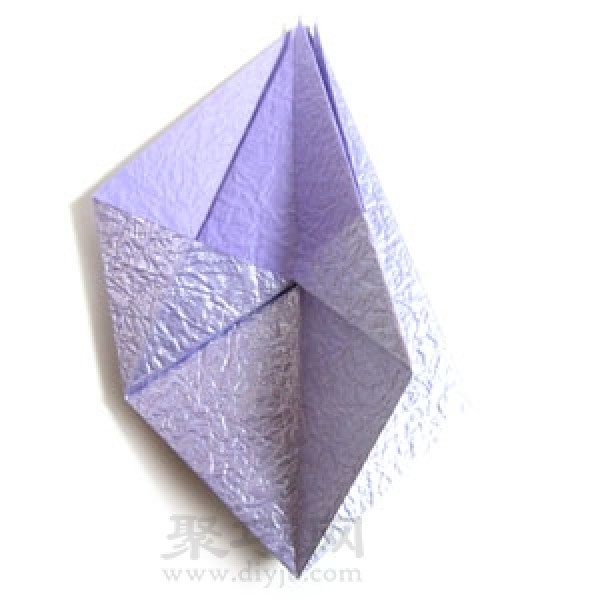 Illustration of the steps of handmade origami star box