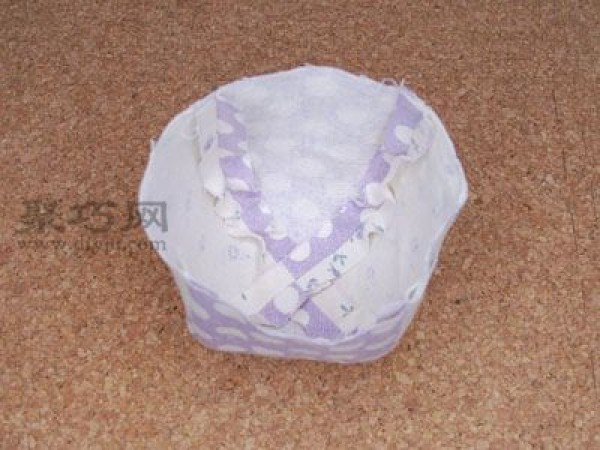 Childrens hat making tutorial teaches you how to make a childrens hat simply