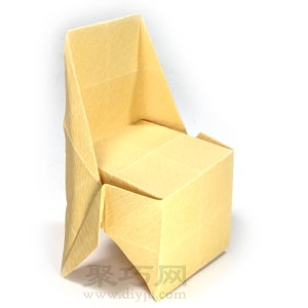 Simple illustration of how to make an origami chair