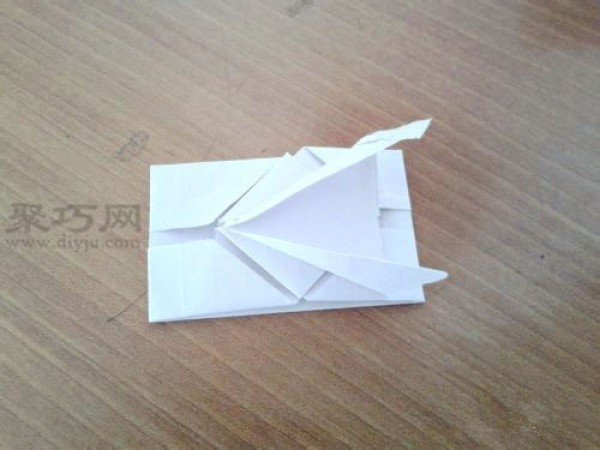 How to fold a super simple paper racing car. Learn how to fold a racing car in 6 steps