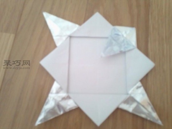 How to Make a Fun Origami Silver Medal