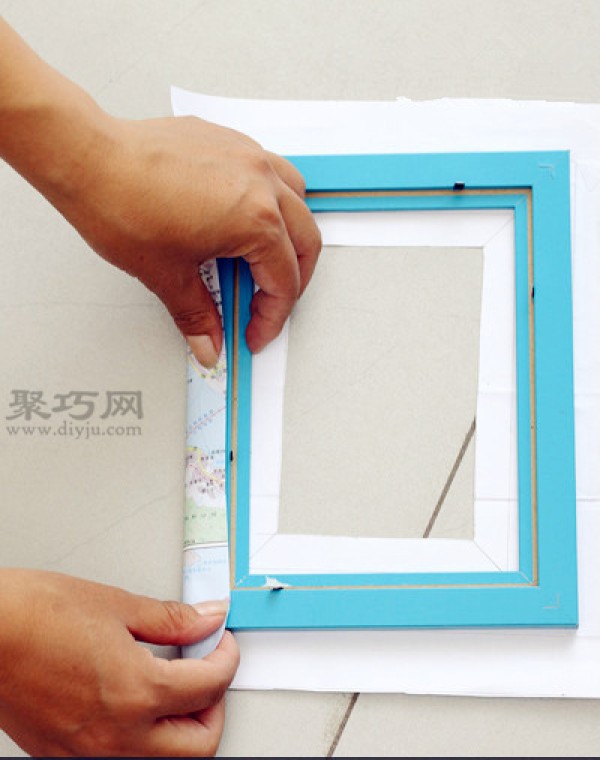 Turn old maps into treasure with DIY handmade photo frame tutorial