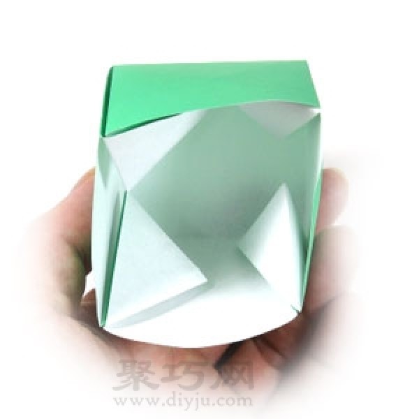 Origami cube box illustration simple illustration