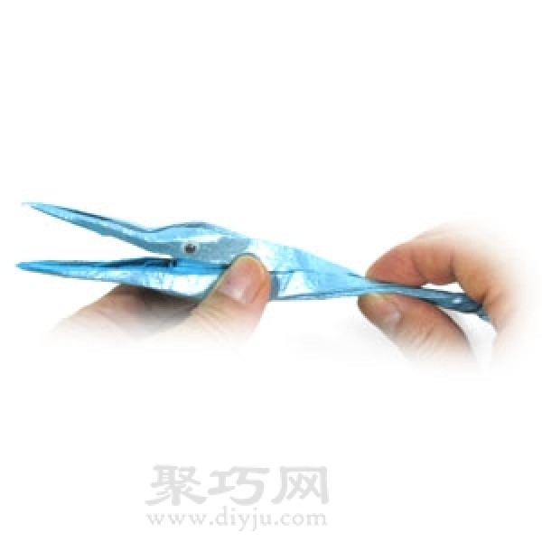 Easy to learn needlefish origami tutorial