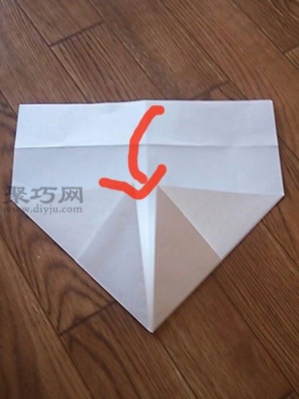 A simple way to fold envelopes. Teach you how to fold square envelopes.