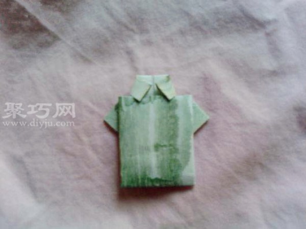 How to fold clothes with money Super cute 1 yuan origami shirt illustrated tutorial