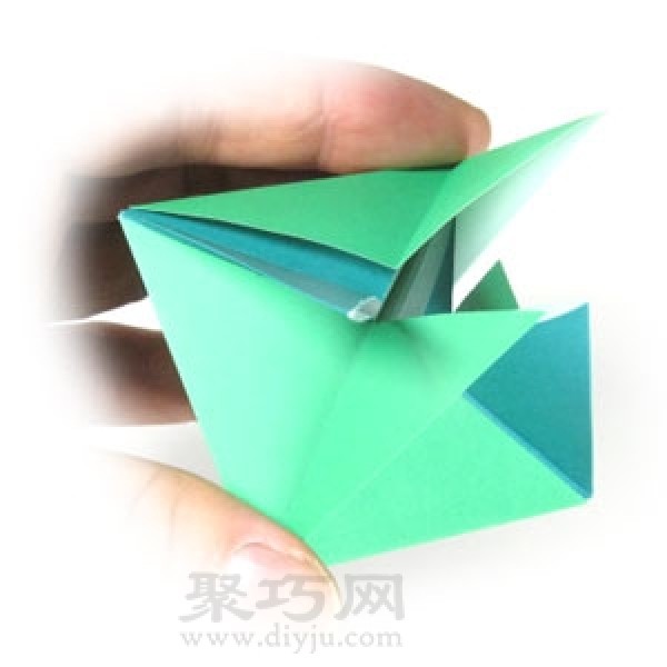 How to fold a top using square paper? Let’s learn this simple paper top origami