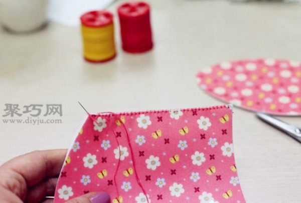 Handmade storage baskets teach you how to DIY fabric storage baskets