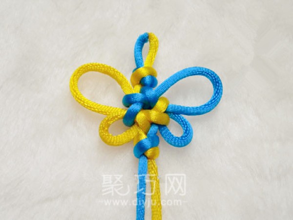 How to braid Tuanjin Knot. Illustration of the double-line braiding method of solid six-ear Tuanjin Knot in Chinese knot.