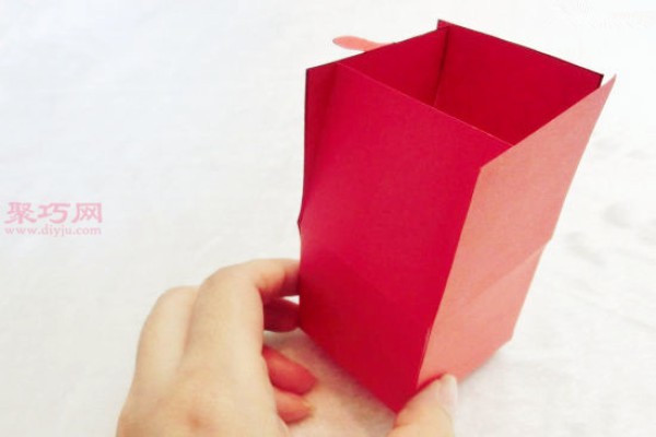 How to make an origami gift box: How to make a simple and beautiful gift box