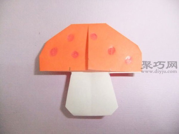 Origami for Kids: Super Simple Origami Mushroom Illustrated Tutorial