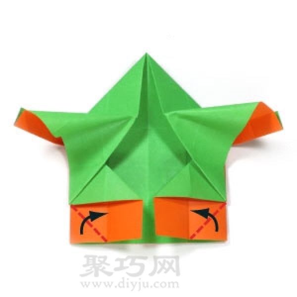 Illustration of how to fold the face of the origami elf