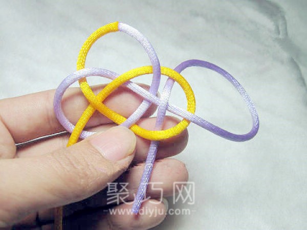 Chinese Knot Knotting Method Illustrated Tutorial on the Xiangyun Knot