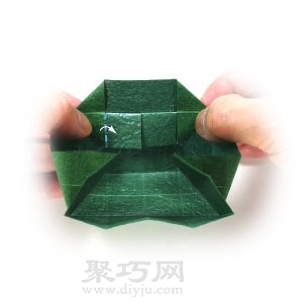 Illustration of the steps of origami of a rectangular box