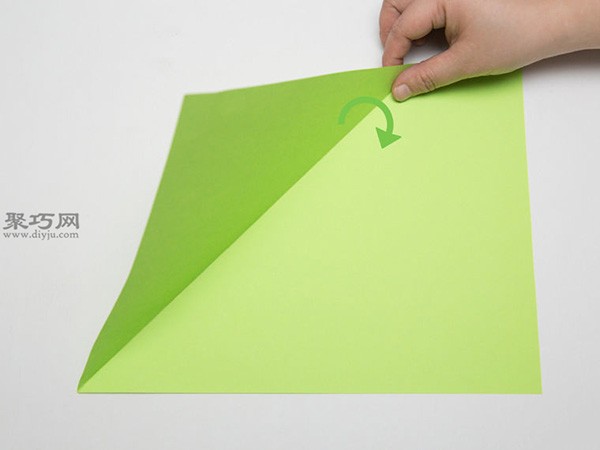 The easiest way to fold a paper knife. Learn how to fold a fruit knife in 5 steps.