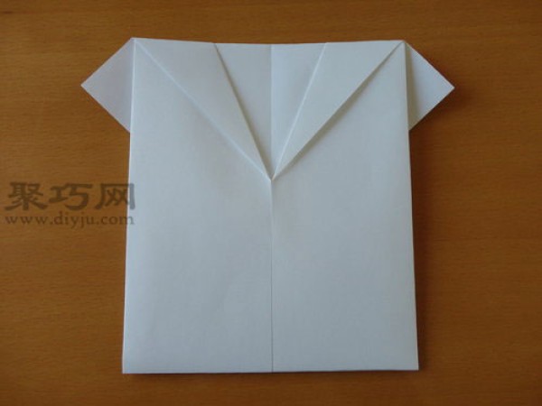 Clothes origami tutorial simple origami shirt step by step illustration