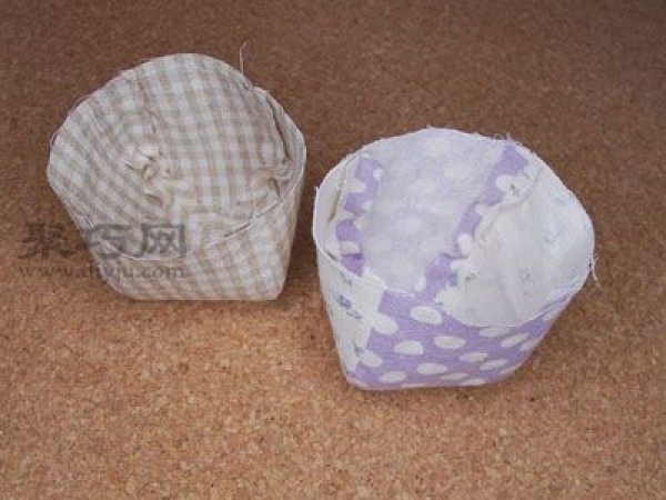 Childrens hat making tutorial teaches you how to make a childrens hat simply