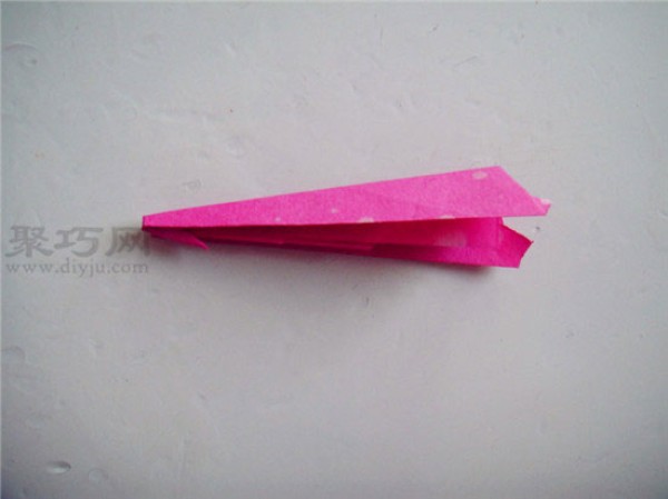 Origami lesson plan for small classes in kindergarten: Origami airplane. How to fold origami airplane for children.