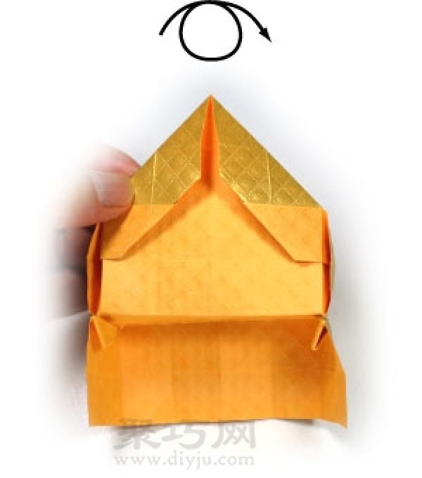 Simple folding method of origami throne