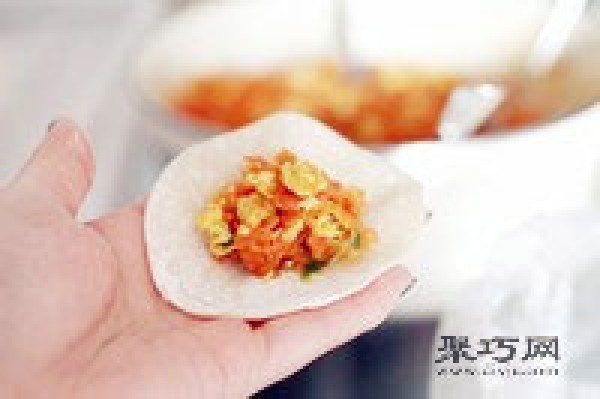 Carrot and Egg Dumpling Filling Recipe and Method for Making Dumplings That Will Not Be Soft