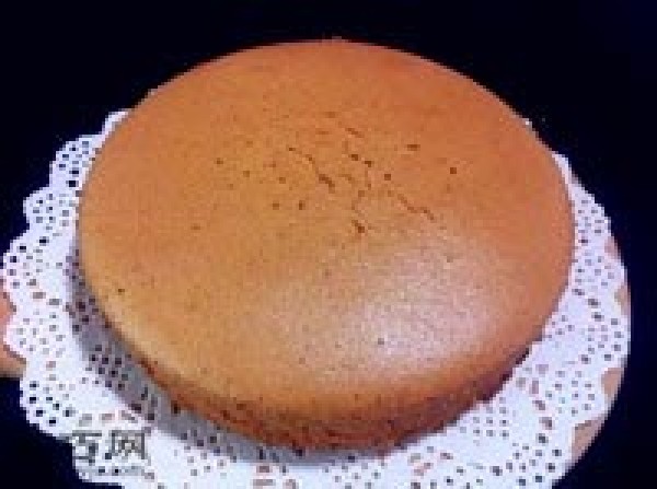 How to make 8-inch red date chiffon cake. Secrets of baking sweet date chiffon cake.