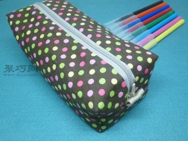 Zipper cosmetic bag handmade tutorial Teach you how to make a zippered handmade bag