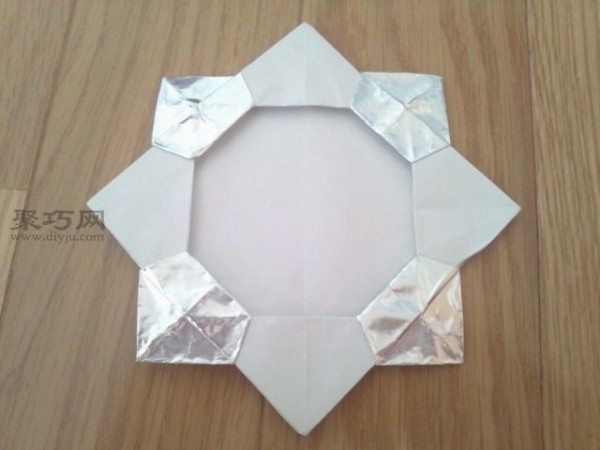 How to Make a Fun Origami Silver Medal