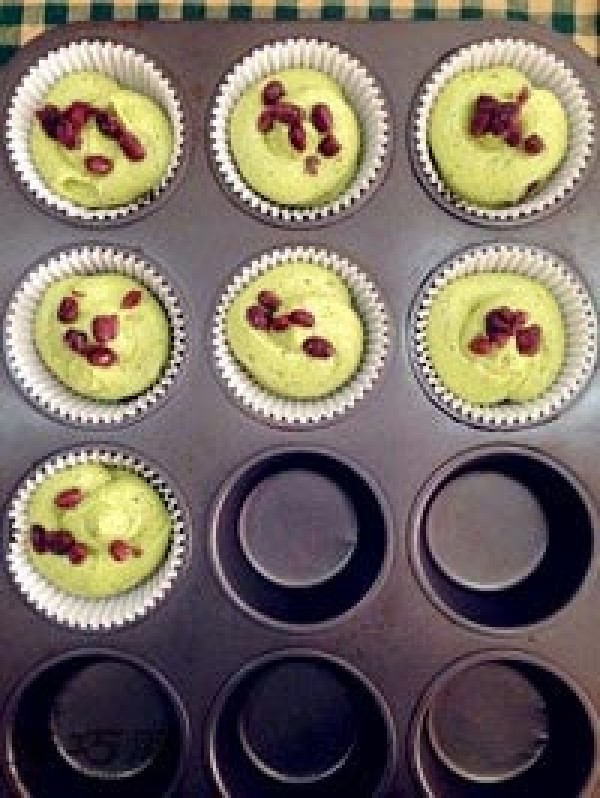 No-fail matcha flavored egg cupcake recipe