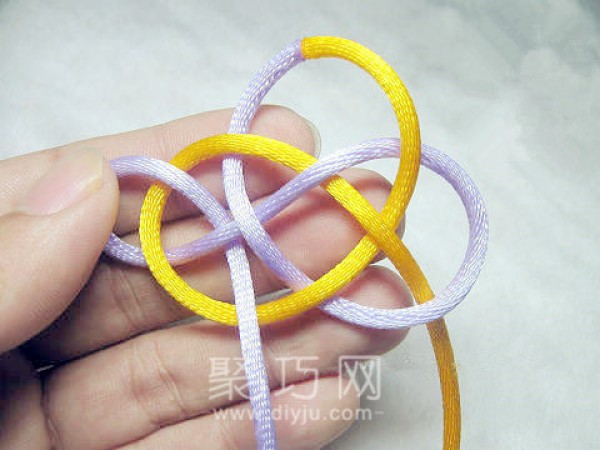 Chinese Knot Knotting Method Illustrated Tutorial on the Xiangyun Knot