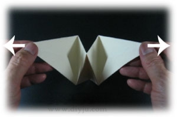 Origami Flying Crane Illustrated Tutorial