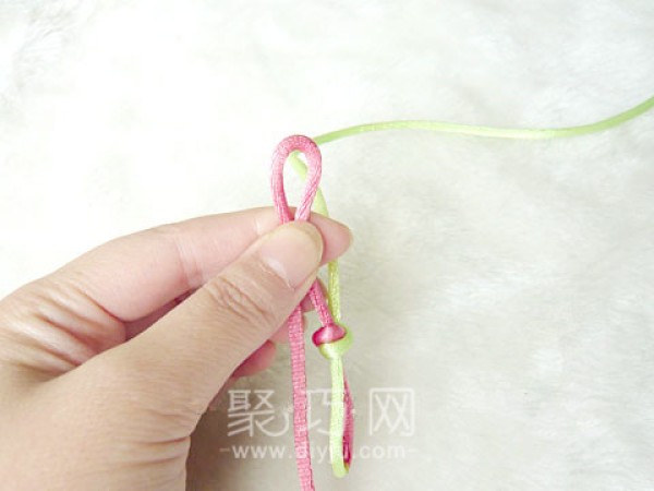 Illustration of braiding Chinese sorrel knot Chinese style bow knot