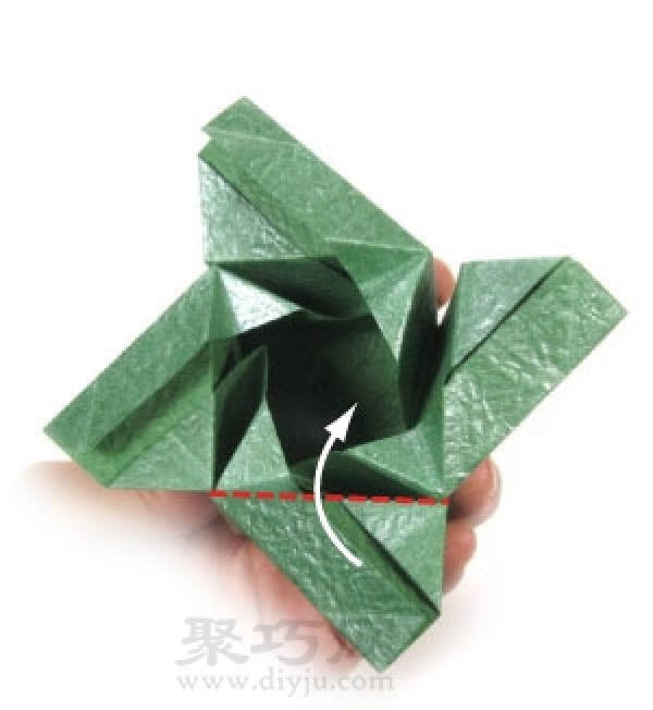 Simple and practical origami hollow cube illustration tutorial