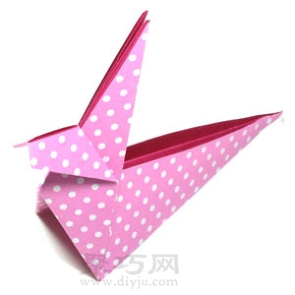 How to fold a bunny? This article teaches you how to make origami cute little rabbits