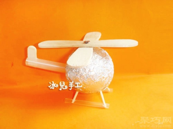 Make a helicopter with ice cream sticks and turn waste into treasure to make a toy airplane