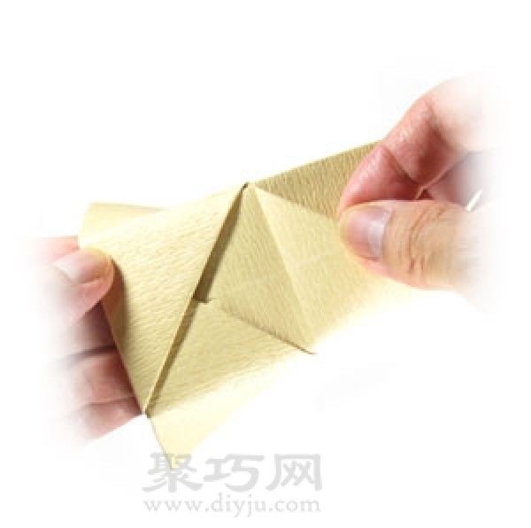 Illustration of how to fold a handmade origami chair