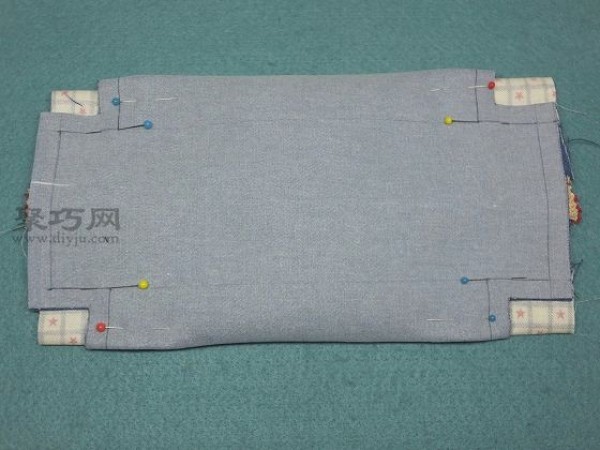 DIY rectangular portable denim bag detailed tutorial teaches you how to make a cosmetic bag by hand