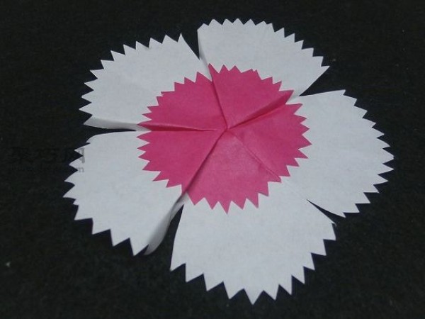 How to cut 5 petals in kindergarten paper cutting Pentagram paper cutting tutorial