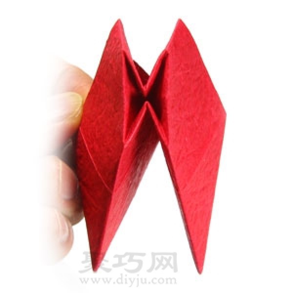 Origami red heart tutorial illustration