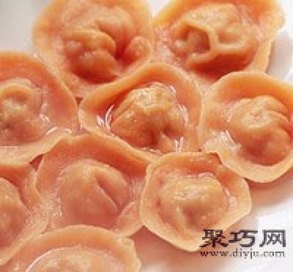 How to make carrot and Yuanbao dumplings. How to make dumplings and Yuanbao dumplings?