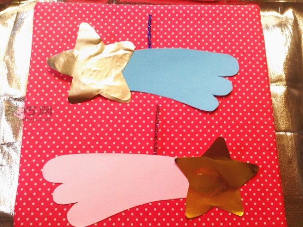 Holiday decoration small ornaments teach you how to make paper art shooting star origami