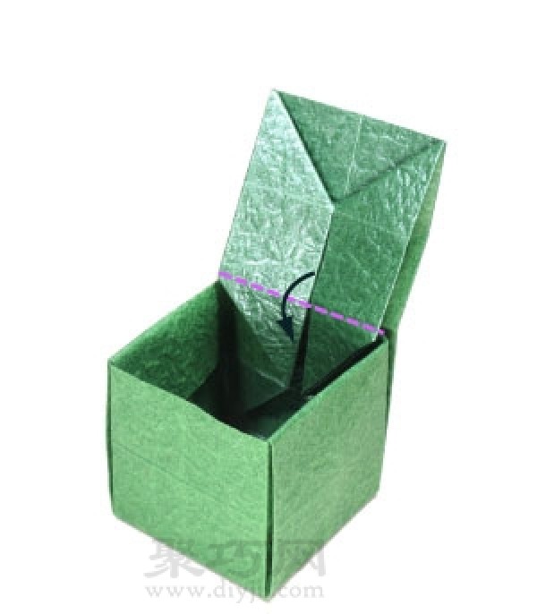 How to fold an origami box with a lid