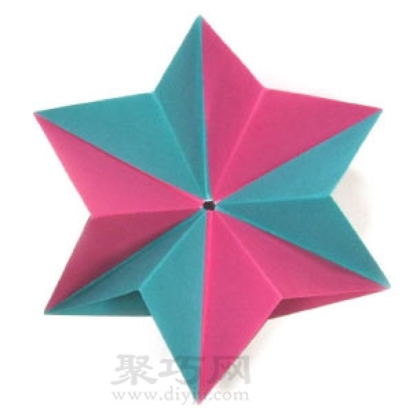 Illustration of handmade origami three-dimensional star folding method