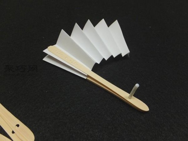 Handmade folding fan making tutorial: DIY an exquisite small folding fan