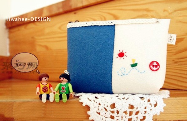 Handmade fabric cosmetic bag tutorial teaches you how to DIY fabric cosmetic bag