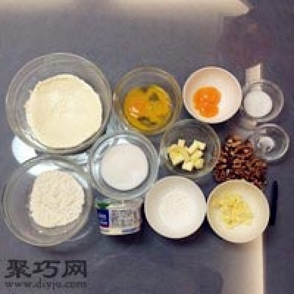 How to make walnut heavy cheese cheesecake. Ingredients ratio for six-inch heavy cheese cheesecake.