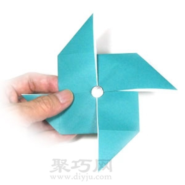 How to make paper pinwheels? This tutorial teaches you how to make an origami windmill