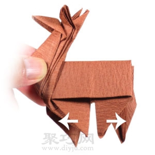 How to make origami three-dimensional reindeer