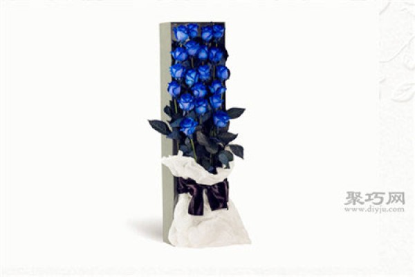 What is the flower language of blue rose? What does blue rose mean?