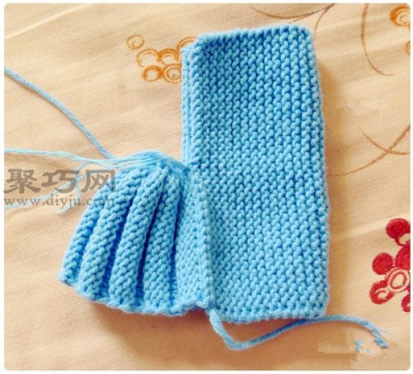 Knitting method of baby shoes with stick stitch. Teach you how to knit baby shoes with wool.